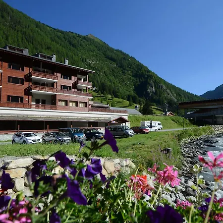 Aparthotel Dormio Les Portes Du Mont Blanc