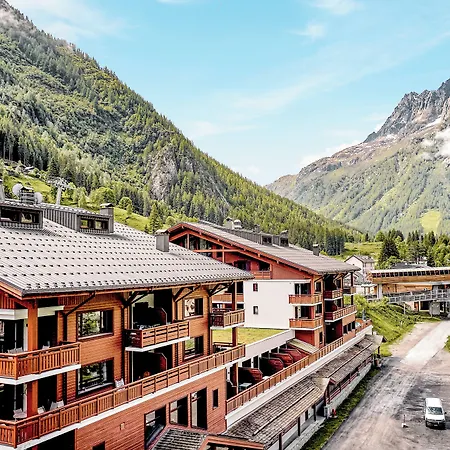 Dormio Les Portes Du Mont Blanc Apartahotel 4*