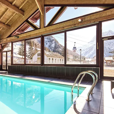 Апарт-отель Dormio Les Portes Du Mont Blanc 4*